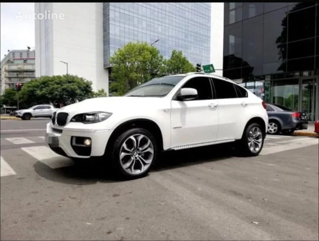 BMW X6 crossover