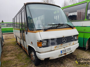 Mercedes-Benz O 614 furgoneta de pasajeros