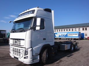 camión chasis VOLVO FH16 700
