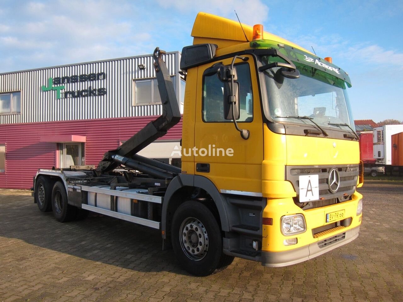 Mercedes-Benz Actros 2536 L camión con gancho