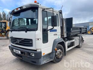 Volvo FL6 H camión con gancho