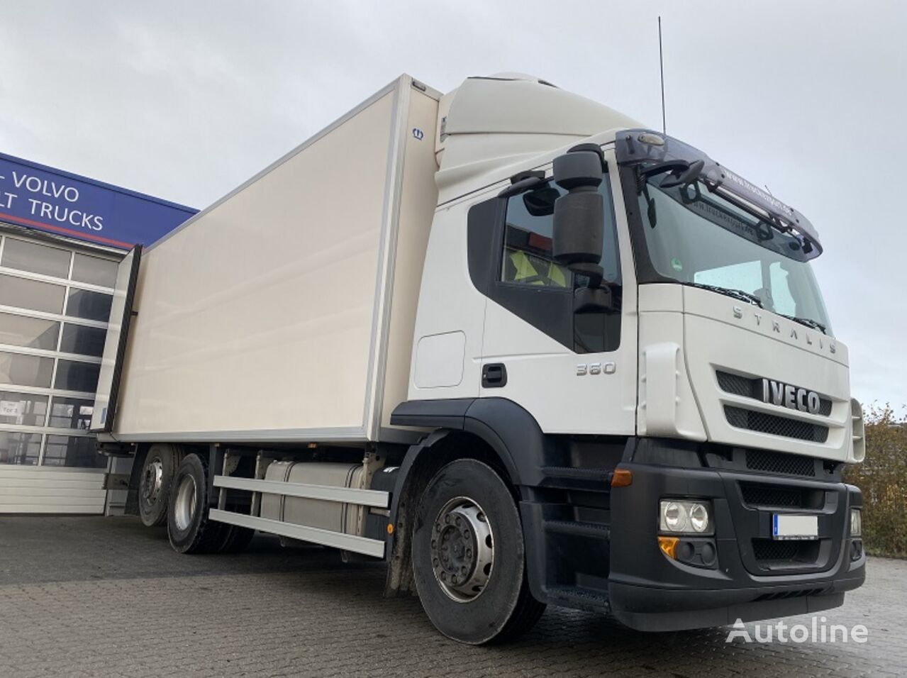 IVECO Stralis 360 camión frigorífico