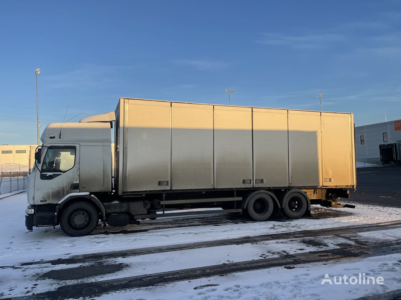 Renault Premium camión furgón