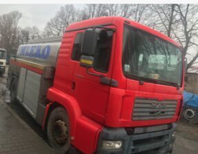 MAN 18-480 camión para transporte de leche