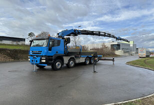 IVECO 410T50 Trakker 10×4 Brücke / Kran camión plataforma