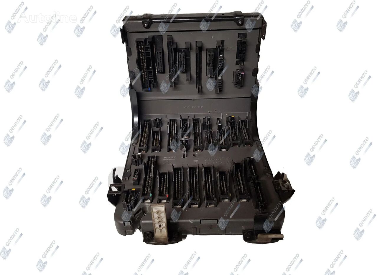 Renault 5010232687 caja de fusibles para Renault PREMIUM tractora