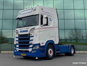 Scania S450 tractora